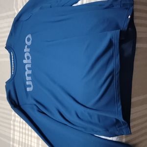 Umbro mens long sleeve nwot